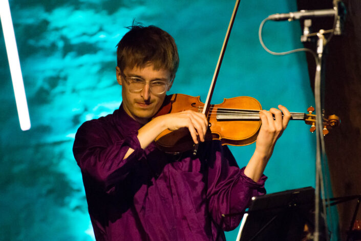 Konzertfotografie bei Violinkonzert beim Musikfest Liebenberg.