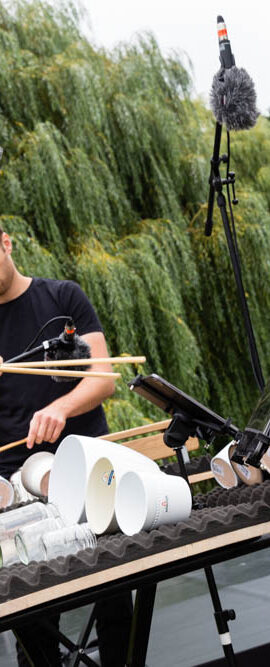 Musiker und Tänzer beim Musikfest auf Schloß und Gut Liebenberg 2022, DKB-Stiftung, Löwenberger Land, Brandenburg